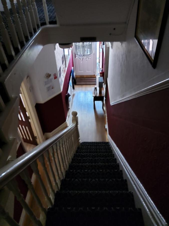 Hotel 33 Μπλάκπουλ Εξωτερικό φωτογραφία