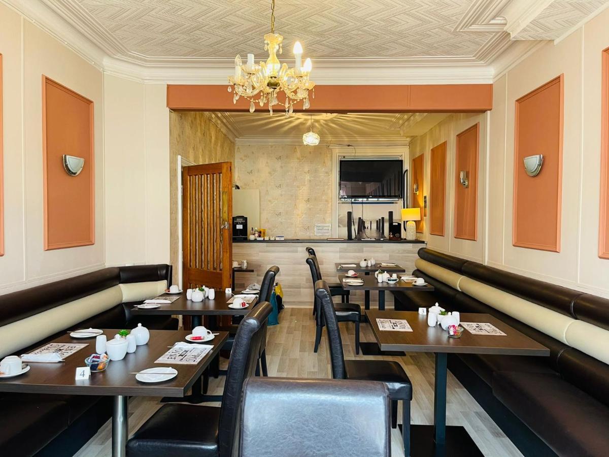 Hotel 33 Μπλάκπουλ Εξωτερικό φωτογραφία